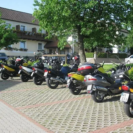 Landgasthof Diendorfer Guest house